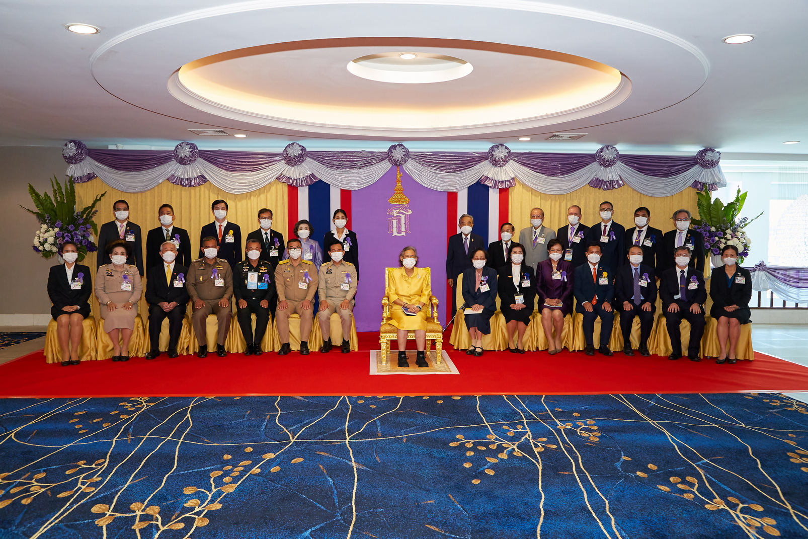 Read more about the article ศูนย์ความเป็นเลิศด้านฟิสิกส์ ร่วมเฝ้าฯ รับเสด็จ สมเด็จพระกนิษฐาธิราชเจ้า กรมสมเด็จพระเทพรัตนราชสุดาฯ สยามบรมราชกุมารี ในโอกาสเสด็จพระราชดำเนินเป็นการส่วนพระองค์เป็นองค์ประธานในพิธีเปิดการประชุมวิชาการ Siam Physics Congress ครั้งที่ 19