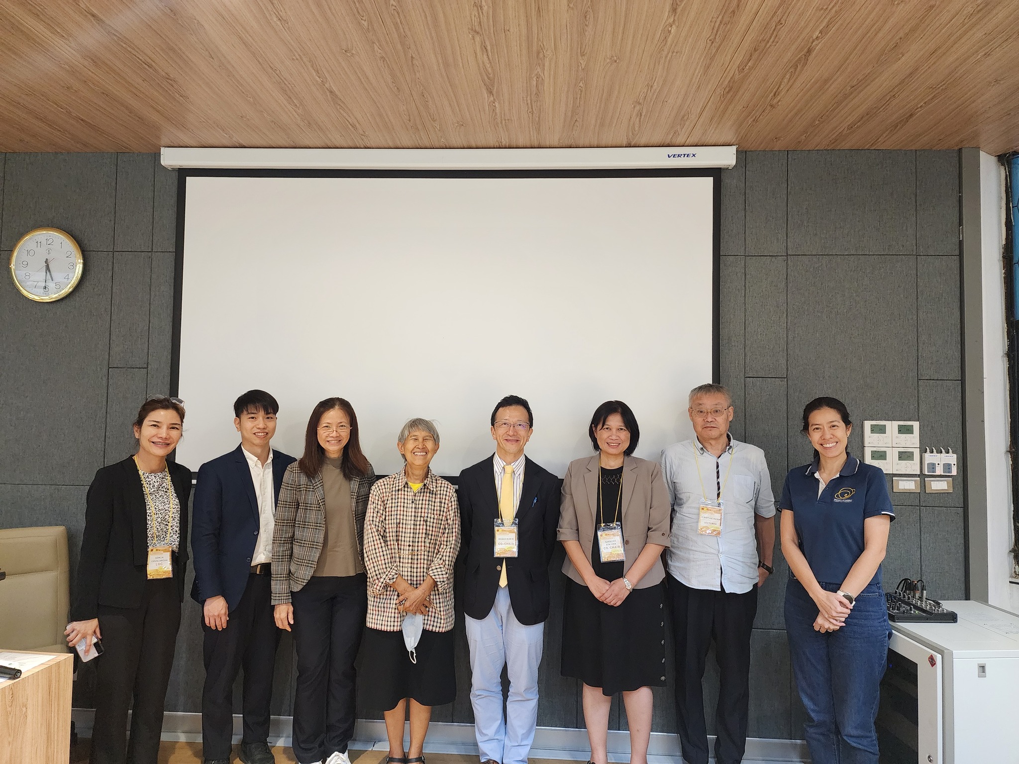 Read more about the article ศูนย์ความเป็นเลิศด้านฟิสิกส์ จัดกิจกรรม Public Talk ในหัวข้อ “Unlocking the Power of Particle Accelerators: Science, Industry, and Medical Innovation for Thailand’s Future”